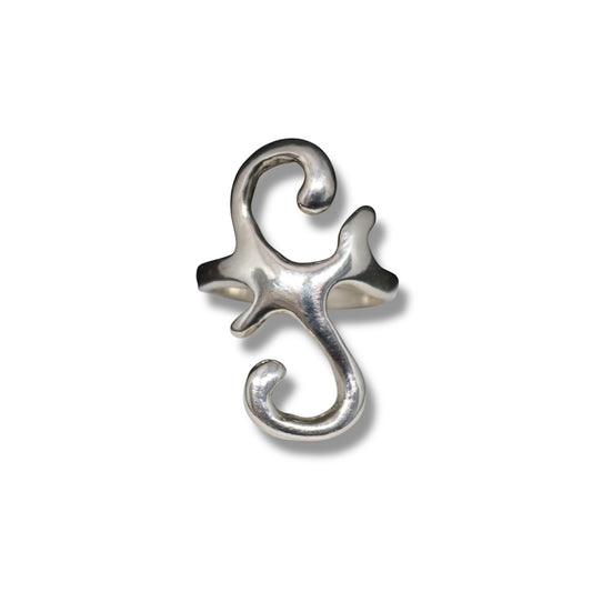 ROSEBLUEGEM- OATH RING white background