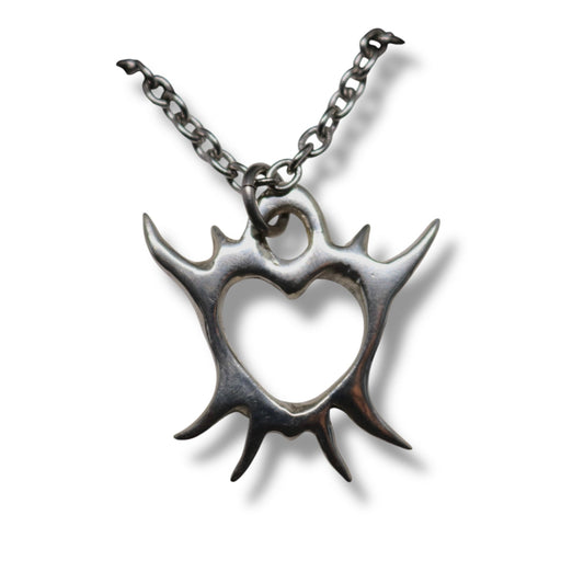 ROSEBLUEGEM- Thornheart Pendant White Background