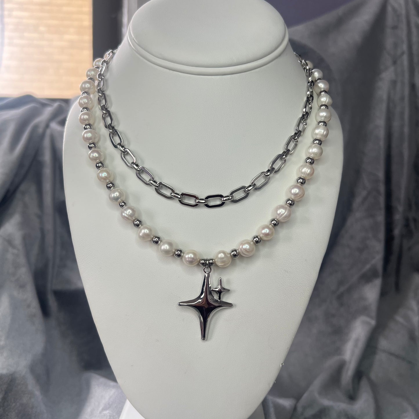 star charm pearl necklace v2