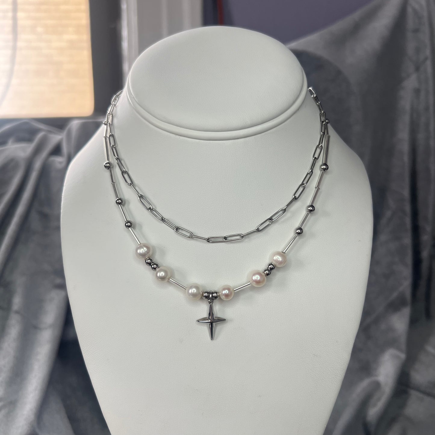 dainty star cross pearl necklace v1